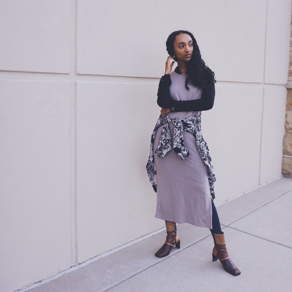 TAUPE GRAY H&M SLIT MAXI DRESS 👗